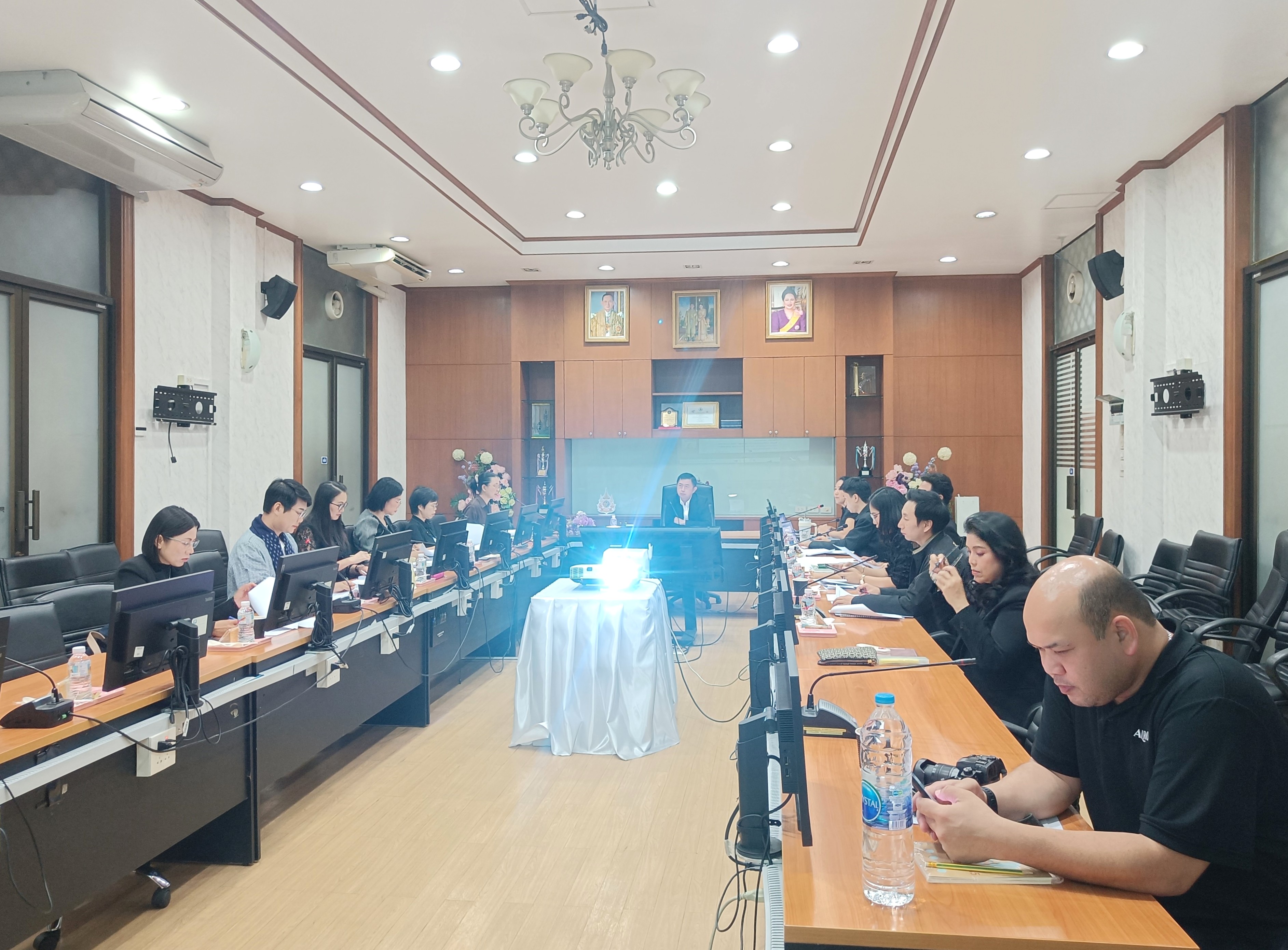 title - ประชุมคณะทำงานพิจารณาผลงานการปฏิรูปที่ดินเพื่อส่งเข้าประกวดการรับรางวัล ครั้งที่ 1/2569 (สมัครขอรับรางวัลเลิศรัฐ ประจำปี 2569) พร้อมประชุมผ่านระบบออนไลน์ ZOOM Meeting 